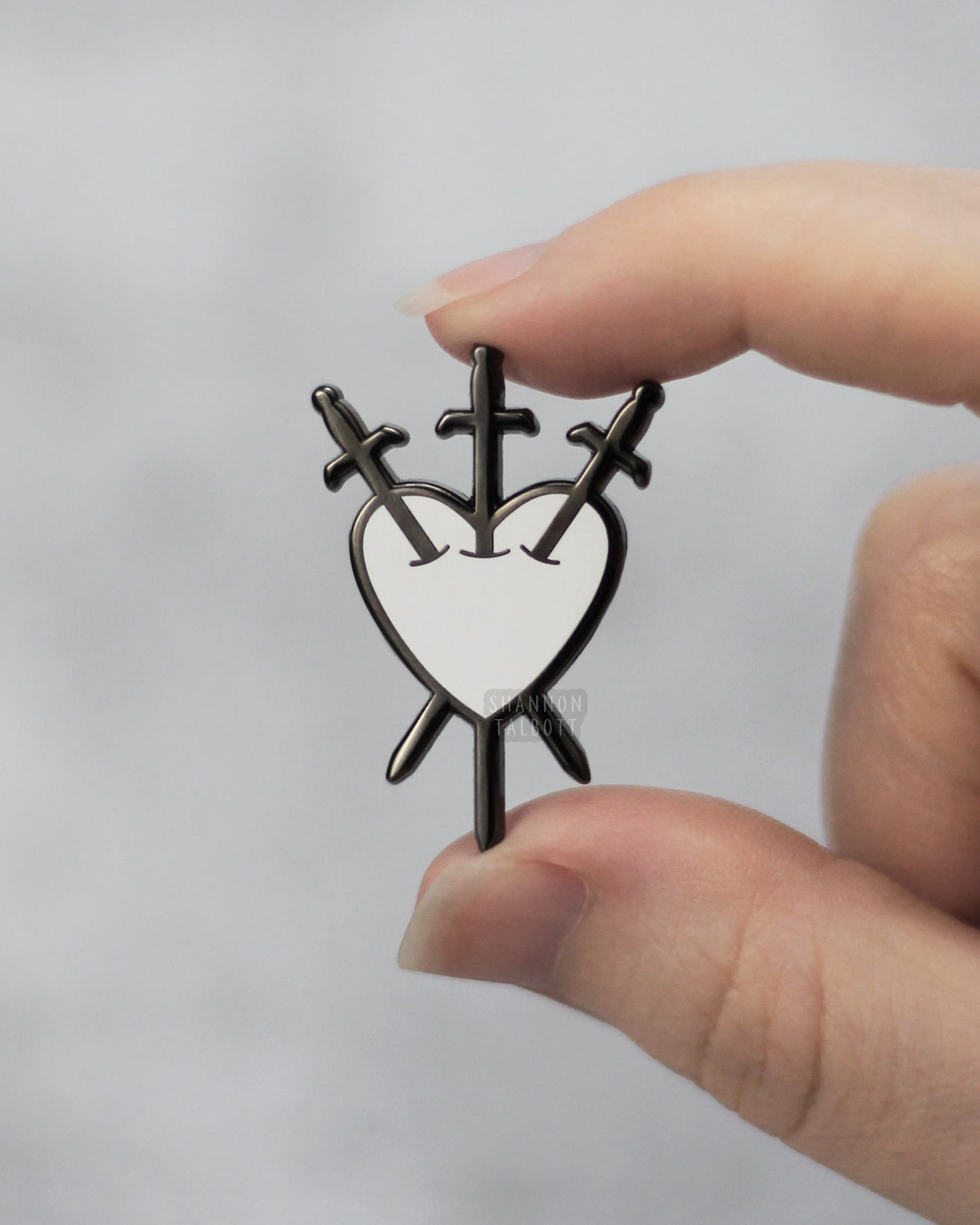 Three of Swords Heart Tarot Enamel Pin in Black Nickel