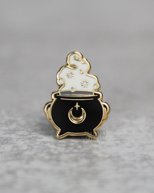 Cauldron Enamel Pin in Gold Plating