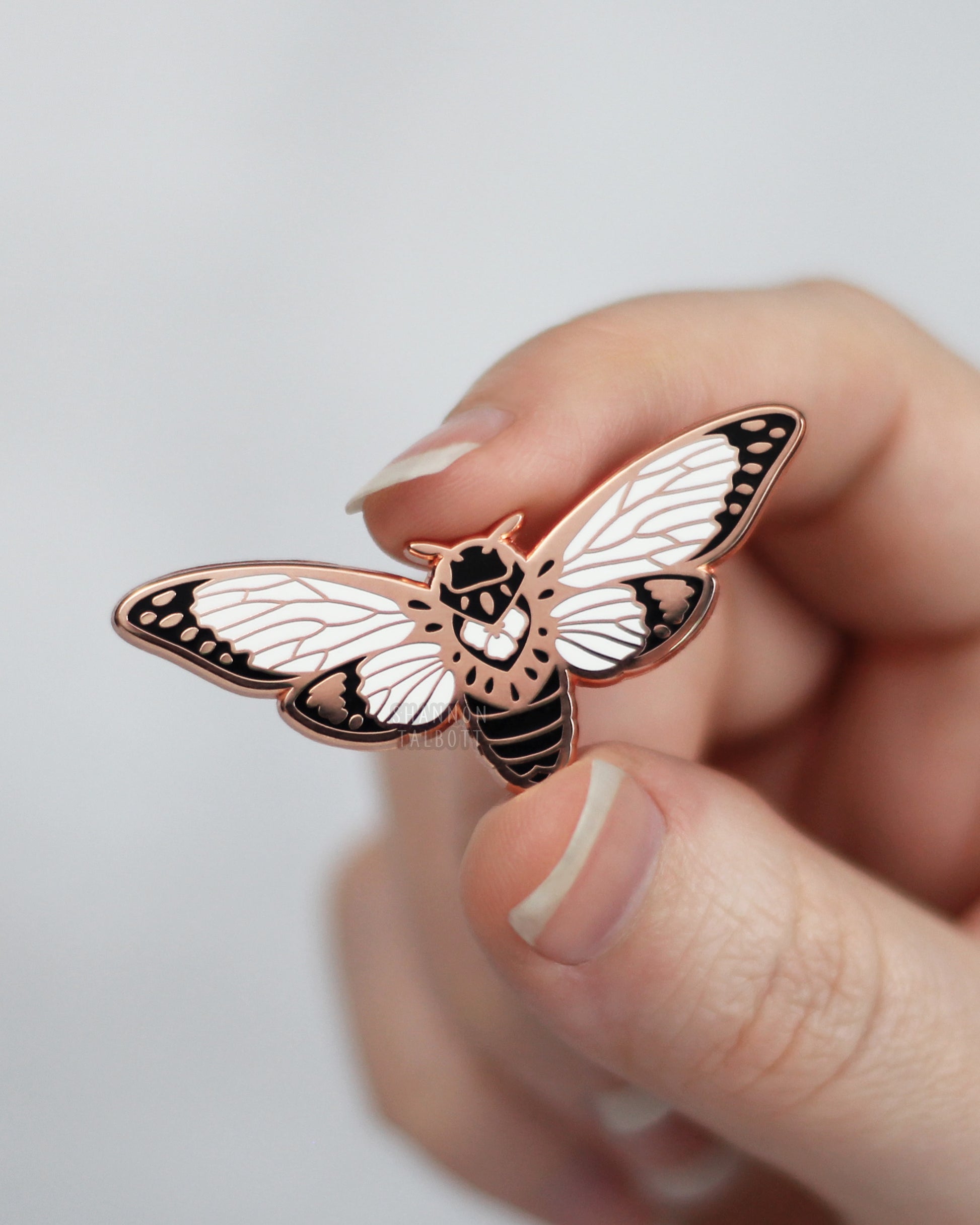 Cicada Enamel Pin in Rose Gold Plating