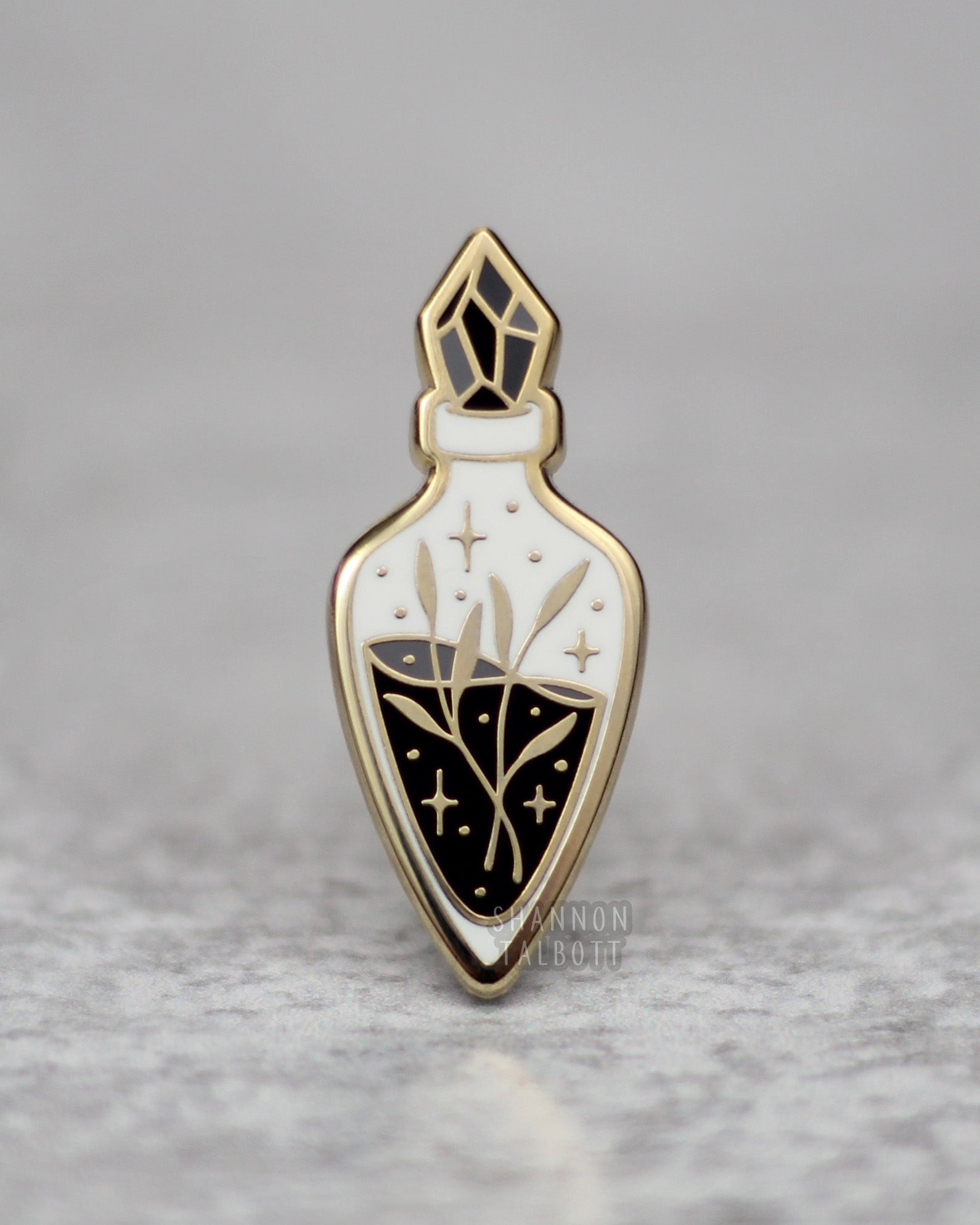 Herbology Potion Vial Enamel Pin in Gold