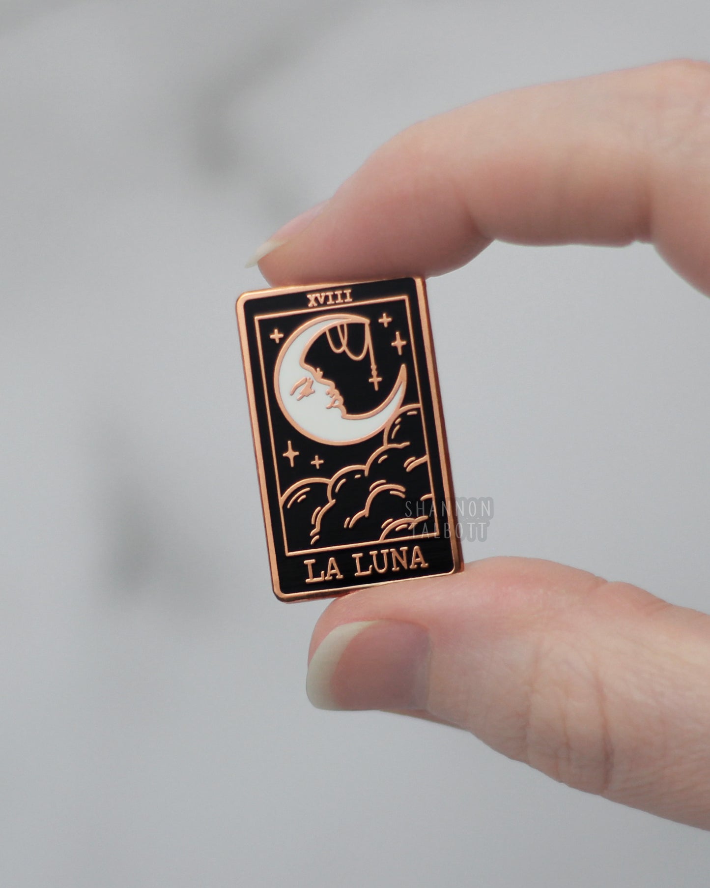 La Luna (The Moon) Tarot Card Enamel Pin