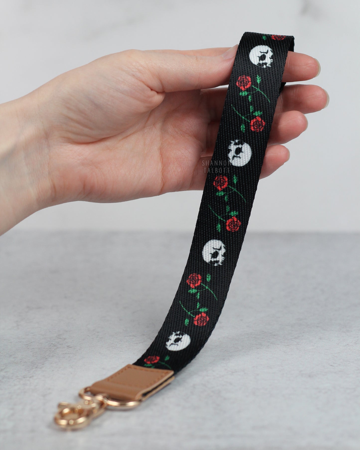 Skull & Roses Lanyard Keychain