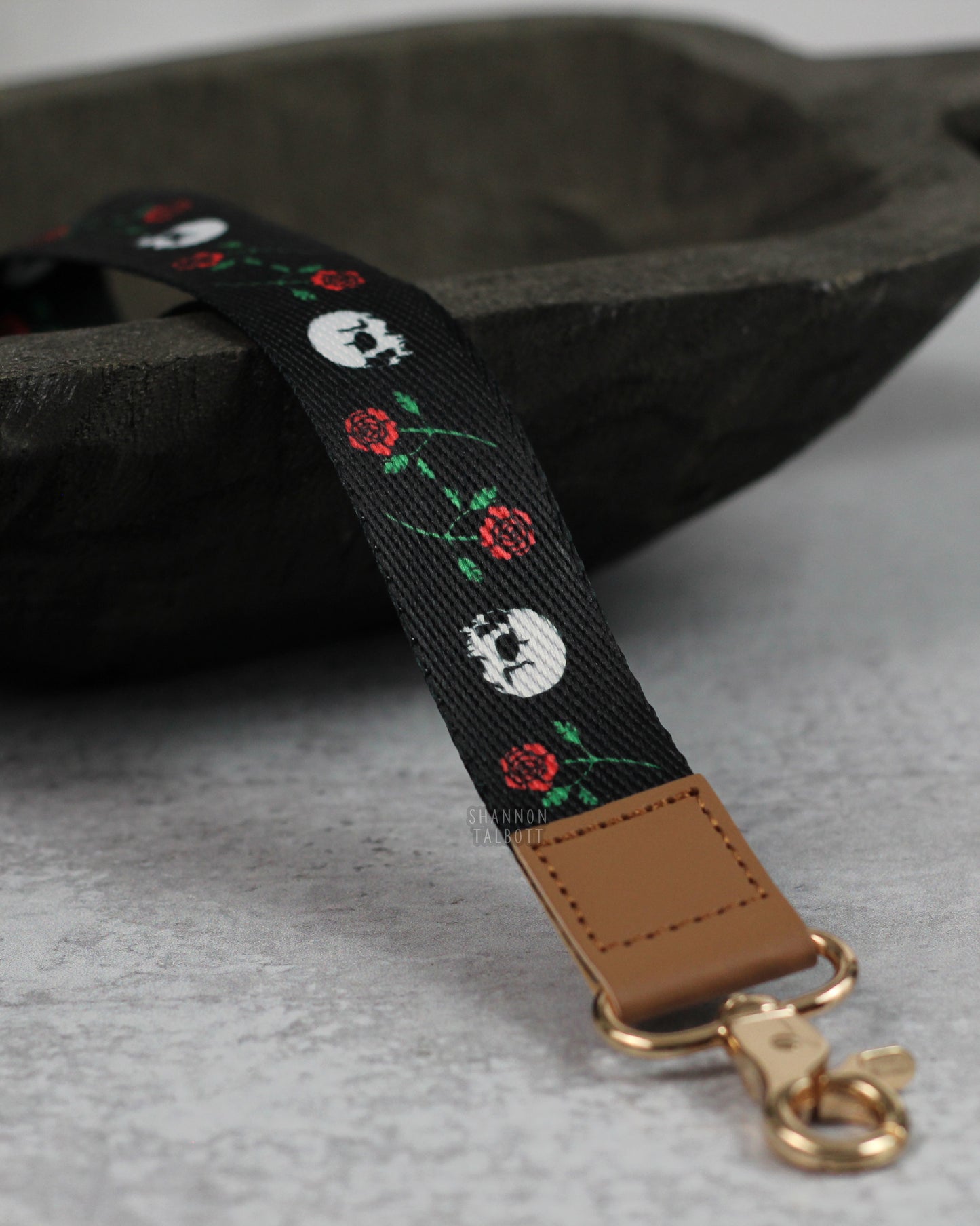 Skull & Roses Lanyard Keychain