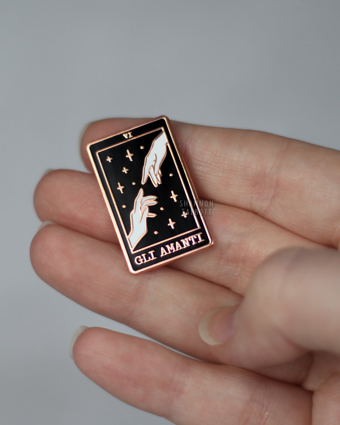 The Lovers Gli Amanti Hands Tarot Card Enamel Pin in Rose Gold