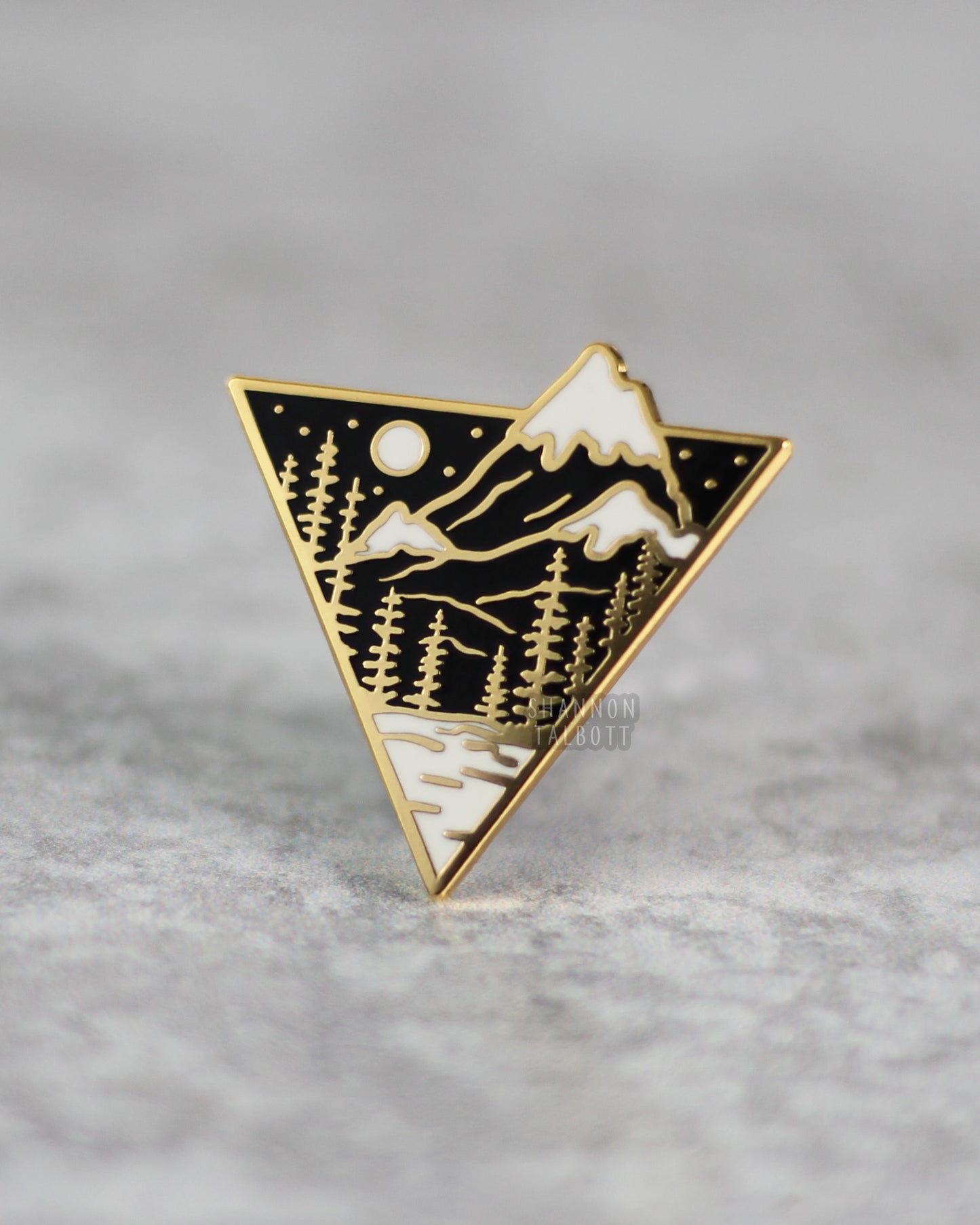 Mountain Nature Enamel Pin with Trees and Moon in Gold