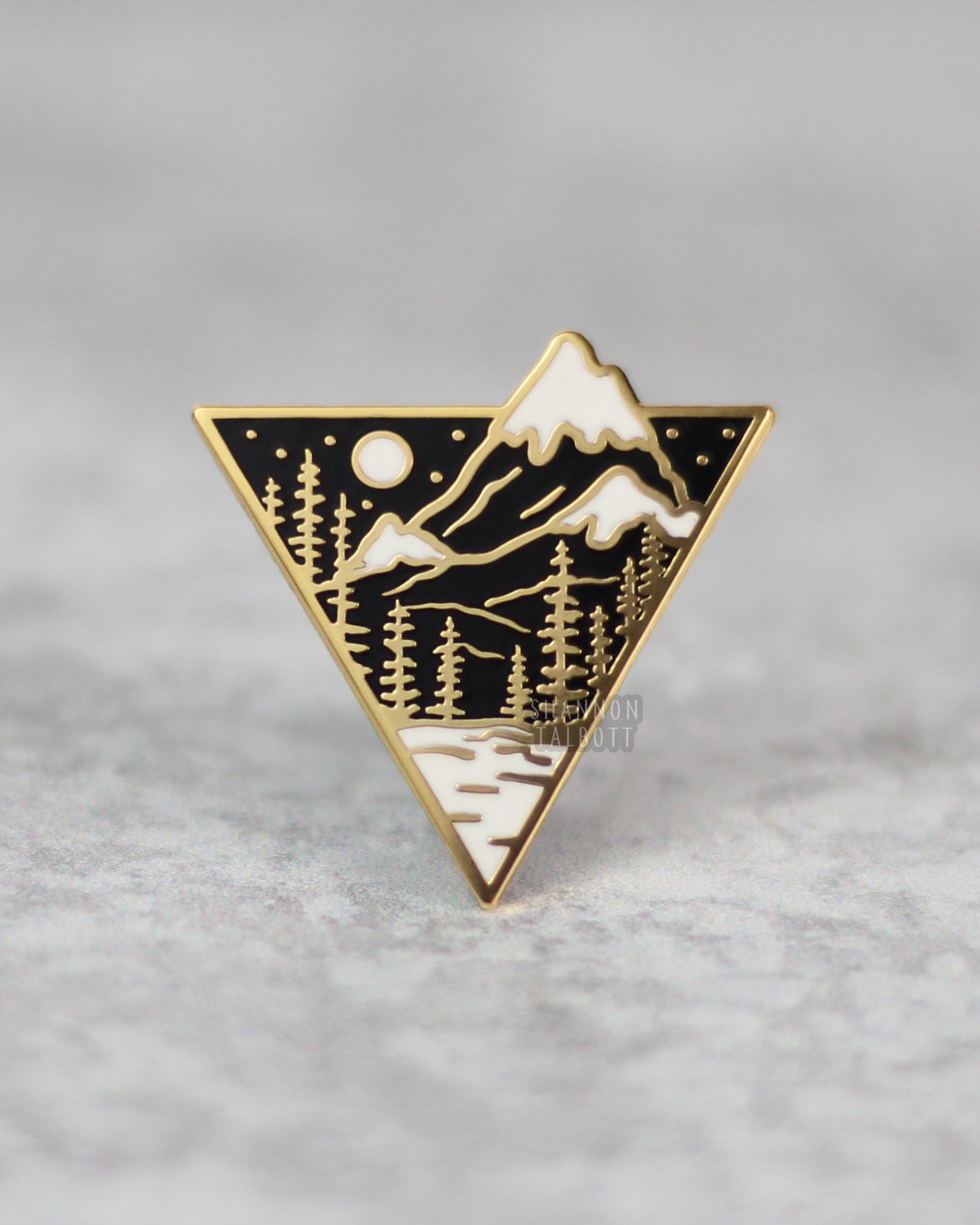 Mountain Nature Enamel Pin with Trees and Moon in Gold